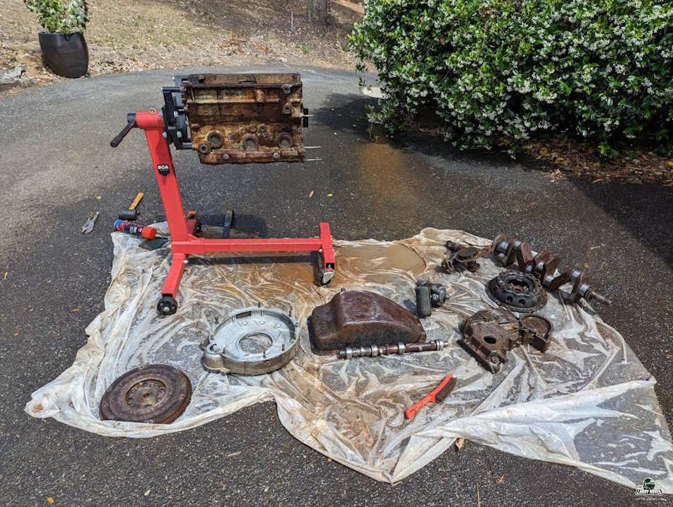 Rusty core 2.25 engine block setup