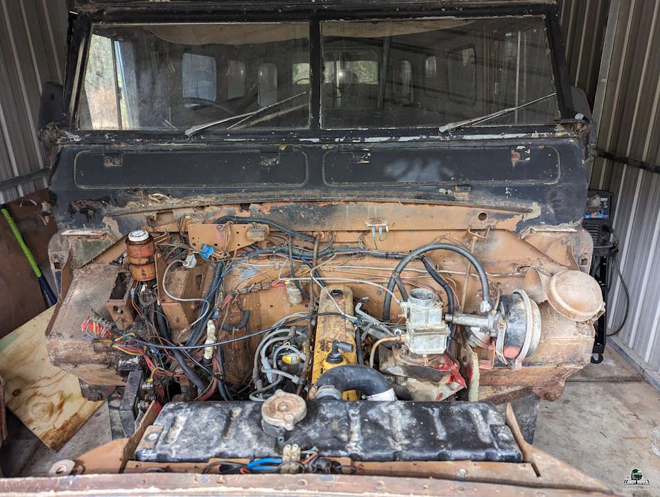 Engine crane removal operation sequence visualization row