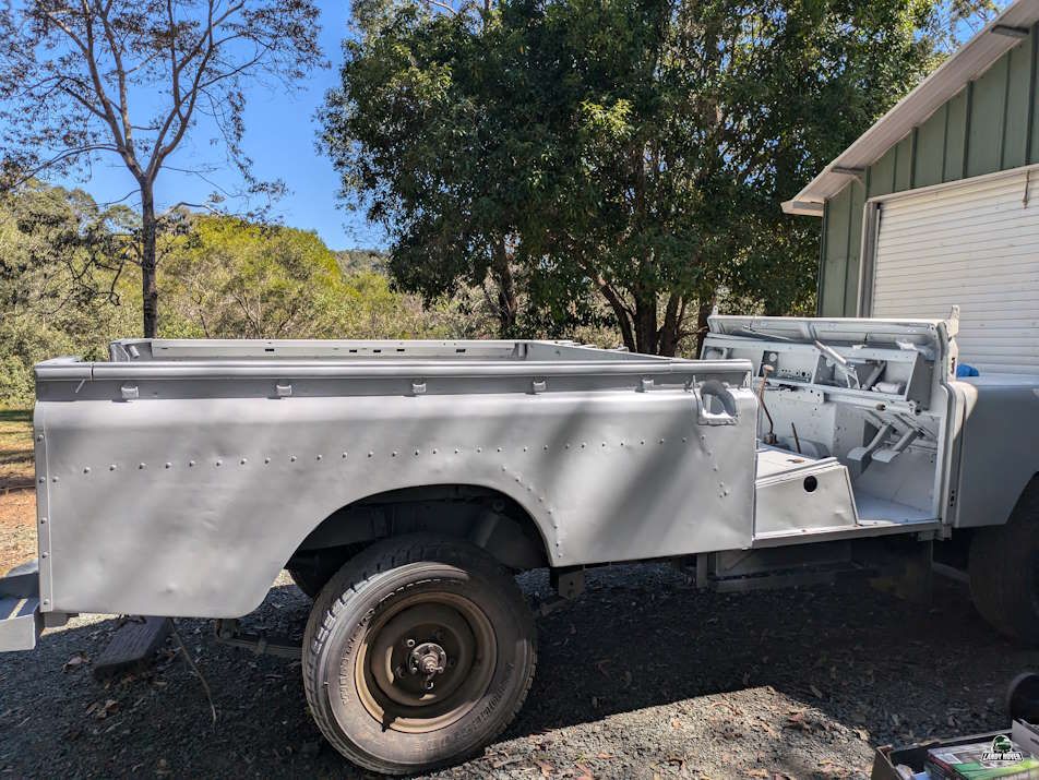 Rear tub rebuilding structural component placement tracker